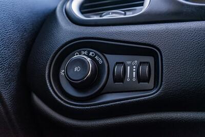 2020 Jeep Renegade Latitude   - Photo 18 - Albuquerque, NM 87114