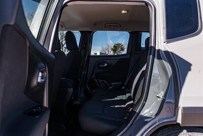 2020 Jeep Renegade Latitude   - Photo 29 - Albuquerque, NM 87114