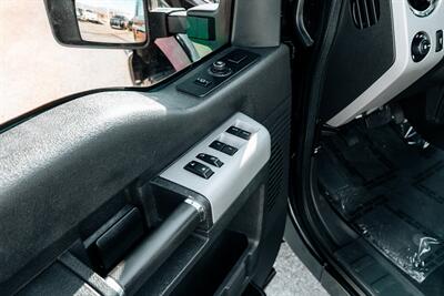 2015 Ford F-350 Super Duty Lariat   - Photo 16 - Albuquerque, NM 87114