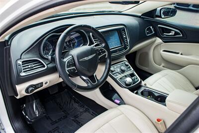 2017 Chrysler 200 Limited   - Photo 48 - Albuquerque, NM 87114
