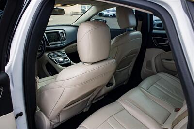 2017 Chrysler 200 Limited   - Photo 25 - Albuquerque, NM 87114