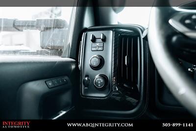 2016 Chevrolet Silverado 2500HD LTZ   - Photo 33 - Albuquerque, NM 87114