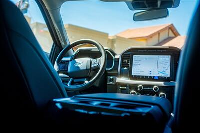 2023 Ford F-150 Lightning Pro   - Photo 31 - Albuquerque, NM 87114