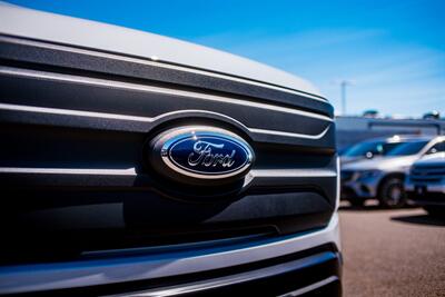 2023 Ford F-150 Lightning Pro   - Photo 52 - Albuquerque, NM 87114