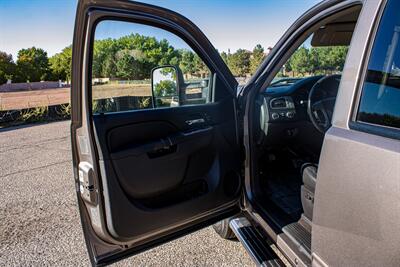 2013 Chevrolet Silverado 3500HD LTZ   - Photo 9 - Albuquerque, NM 87114