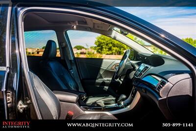2017 Honda Accord Touring   - Photo 39 - Albuquerque, NM 87114