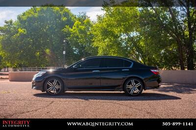2017 Honda Accord Touring   - Photo 4 - Albuquerque, NM 87114