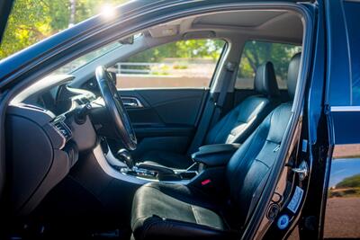 2017 Honda Accord Touring   - Photo 54 - Albuquerque, NM 87114