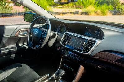 2017 Honda Accord Touring   - Photo 79 - Albuquerque, NM 87114