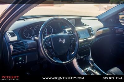 2017 Honda Accord Touring   - Photo 12 - Albuquerque, NM 87114
