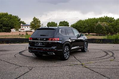 2022 Volkswagen Atlas 3.6L V6 SEL Premium R-Line   - Photo 3 - Albuquerque, NM 87114