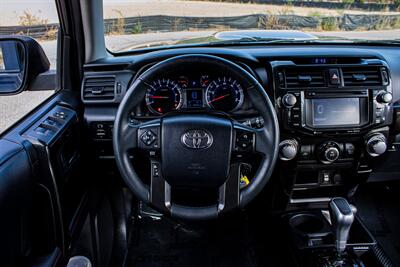 2018 Toyota 4Runner TRD Off-Road   - Photo 13 - Albuquerque, NM 87114