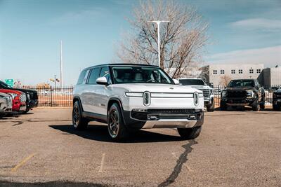2023 Rivian R1S Adventure   - Photo 1 - Albuquerque, NM 87114