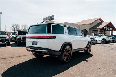 2023 Rivian R1S Adventure   - Photo 7 - Albuquerque, NM 87114