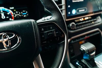 2023 Toyota Sequoia Platinum   - Photo 26 - Albuquerque, NM 87114