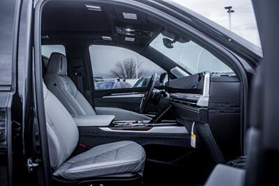 2026 Cadillac Escalade Platinum Sport   - Photo 143 - Albuquerque, NM 87114