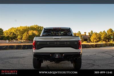 2019 Ford F-150 Raptor   - Photo 4 - Albuquerque, NM 87114