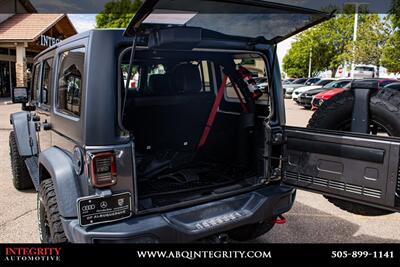 2017 Jeep Wrangler Unlimited Rubicon Recon   - Photo 30 - Albuquerque, NM 87114