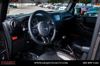 2017 Jeep Wrangler Unlimited Rubicon Recon   - Photo 11 - Albuquerque, NM 87114