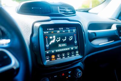 2023 Jeep Renegade Latitude   - Photo 70 - Albuquerque, NM 87114