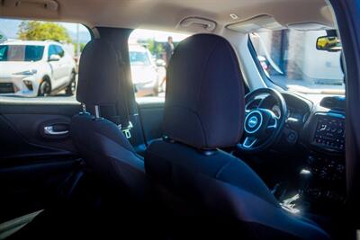 2023 Jeep Renegade Latitude   - Photo 35 - Albuquerque, NM 87114