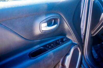 2023 Jeep Renegade Latitude   - Photo 59 - Albuquerque, NM 87114