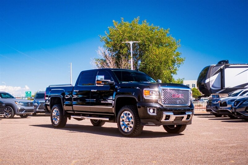 2016 GMC Sierra 2500HD Denali  