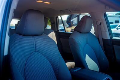 2024 Toyota Highlander LE   - Photo 49 - Albuquerque, NM 87114