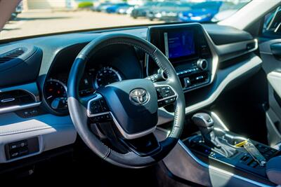 2024 Toyota Highlander LE   - Photo 69 - Albuquerque, NM 87114
