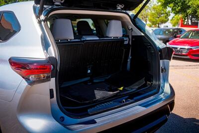 2024 Toyota Highlander LE   - Photo 31 - Albuquerque, NM 87114