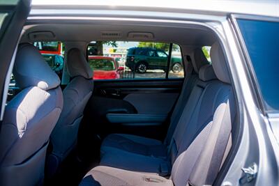 2024 Toyota Highlander LE   - Photo 56 - Albuquerque, NM 87114