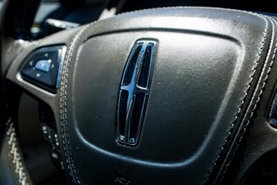 2017 Lincoln MKZ Reserve   - Photo 57 - Albuquerque, NM 87114