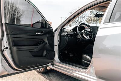 2019 Nissan Altima 2.5 SR - Photo 13 - Albuquerque, NM 87114