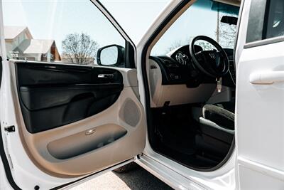 2016 Dodge Grand Caravan SE   - Photo 13 - Albuquerque, NM 87114