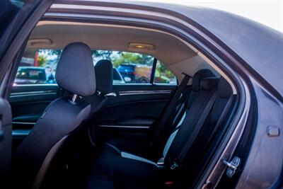 2019 Chrysler 300 Touring   - Photo 26 - Albuquerque, NM 87114