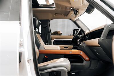 2022 Land Rover Defender X-Dynamic HSE   - Photo 52 - Albuquerque, NM 87114