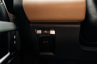 2022 Land Rover Defender X-Dynamic HSE   - Photo 25 - Albuquerque, NM 87114