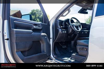 2025 GMC Sierra 3500HD SLT   - Photo 15 - Albuquerque, NM 87114
