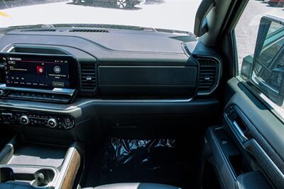 2025 GMC Sierra 3500HD SLT   - Photo 72 - Albuquerque, NM 87114