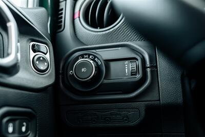 2024 Jeep Wrangler Rubicon 392   - Photo 79 - Albuquerque, NM 87114
