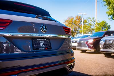 2022 Volkswagen Atlas Cross Sport 3.6L V6 SEL Premium R-Line   - Photo 10 - Albuquerque, NM 87114