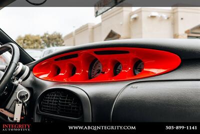 2000 Plymouth Prowler   - Photo 31 - Albuquerque, NM 87114