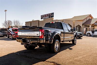 2019 Ford F-350 Super Duty Platinum DRW   - Photo 7 - Albuquerque, NM 87114