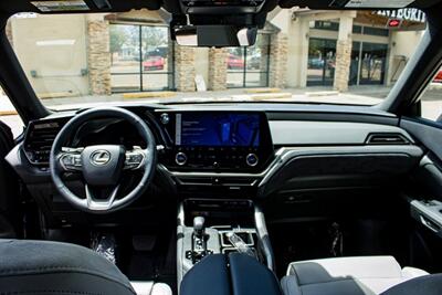 2024 Lexus TX 350 350 Luxury   - Photo 17 - Albuquerque, NM 87114