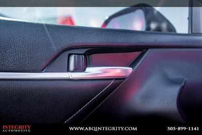 2018 Toyota Camry XSE V6   - Photo 15 - Albuquerque, NM 87114
