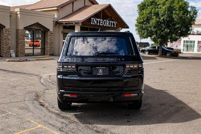 2022 Jeep Grand Wagoneer Series II   - Photo 6 - Albuquerque, NM 87114