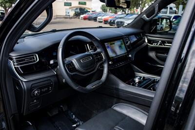 2022 Jeep Grand Wagoneer Series II   - Photo 10 - Albuquerque, NM 87114
