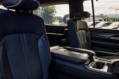 2022 Jeep Grand Wagoneer Series II   - Photo 33 - Albuquerque, NM 87114