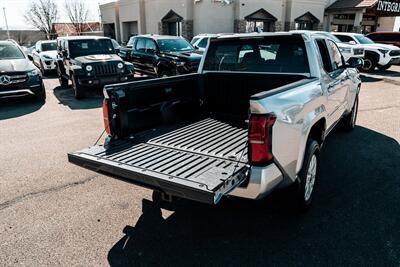 2026 Toyota Tacoma SR5   - Photo 39 - Albuquerque, NM 87114