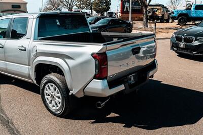 2026 Toyota Tacoma SR5   - Photo 13 - Albuquerque, NM 87114